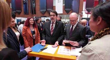 Cumhurbaşkanlığı İnsan Kaynakları Ofisi Daire Başkanı Doç. Dr. Salim Atay öğrencilerle buluştu