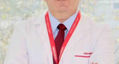 Gözde sinek uçuşmasının 3 nedenine dikkat