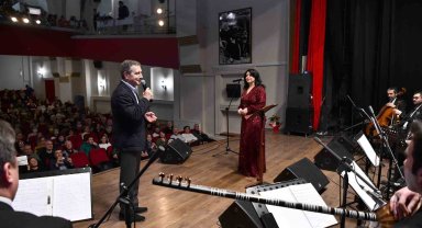 Güllerin Sesi Kadınlar Korosu konseri