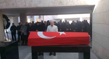Hayatını kaybeden Büyükelçi Özer, son yolculuğuna uğurlandı