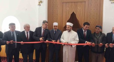 Hüyük'te Sırçalı Camisi dualarla ibadete açıldı