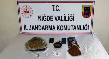 Jandarmadan zehir tacirlerine operasyon: 2 gözaltı