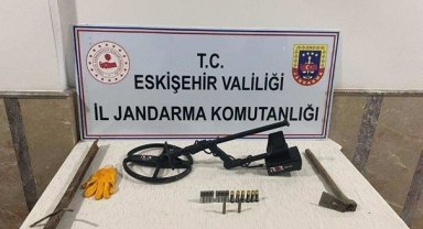 Kaçak kazı yapan şahıslar suçüstü yakalandı