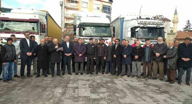 Karaman'dan Filistin'e 4 yardım tırı dualarla uğurlandı