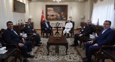Katar Vakıflar ve İslam İşleri Bakanı Al Ghanim'dan Diyanet İşleri Başkanı Erbaş'a ziyaret