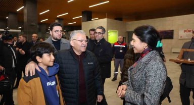 Kayseri Havalimanı'nın Yeni Terminal Binasının ilk yolcuları karşılandı