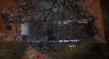 Kırıkkale'de müstakil evin çatısı alevlere teslim oldu