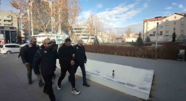 Kırşehir'de, DEAŞ'ın sözde askerlerine operasyon: 6 Gözaltı