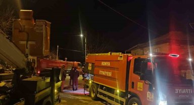 Konya'da ev yangını itfaiye tarafından söndürüldü