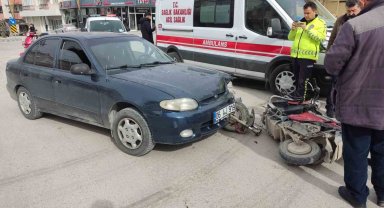 Konya'da otomobil ile elektrikli bisiklet çarpıştı: 1 yaralı