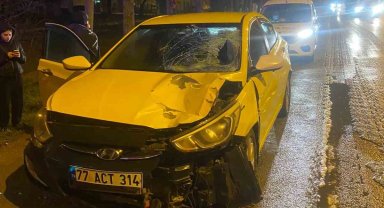 Konya'da otomobilin çarpığı yaya yaralandı