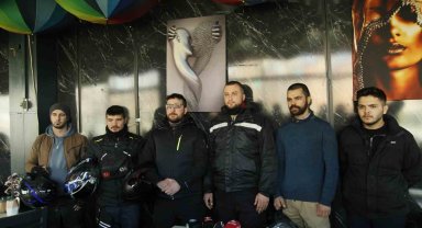 Kuryeler daha iyi şartlar elde etmek için dernekleşiyor