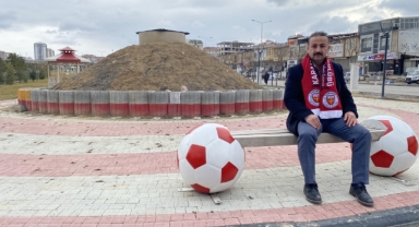 Mesut Soyfidan “Karaman Futbol Kulübü’müzün Anıtını Ait Olduğu Yere Yapacağız”