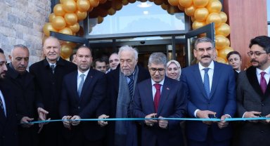 Niğde'de 100. Yıl Millet Kütüphanesi hizmete açıldı