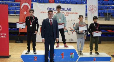 Okul Sporları Güreş Türkiye Şampiyonası, Niğde'nin ev sahipliğinde başladı