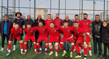 Özvatanspor şampiyonluğa çıkıyor