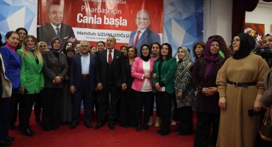 Pınarbaşı'da 'iki başkan' el ele, gönül gönüle