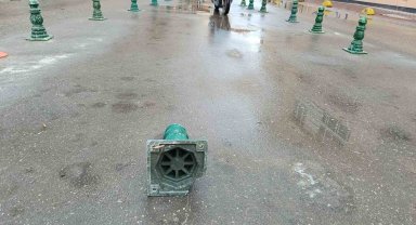 Plastikten sonra demir dubaları da kırdılar