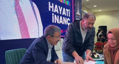 Pursaklar 2.Kitap Günleri'nde yazarlar kitapseverlerle buluşuyor