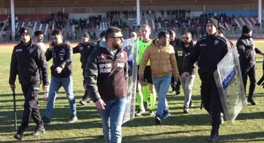 Saldırıya uğrayan hakem Batuhan Bolat'tan açıklama