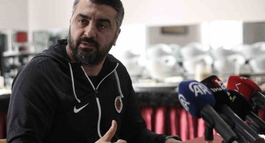 Sinan Kaloğlu: "Saha zemini yüzünden ben oyuncumu kaybettim"