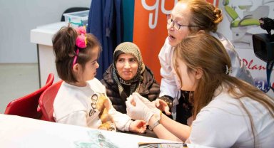 SÜ, Engelli Ağız ve Diş Sağlığı Ünitesi'yle sağlık alanında önemli bir boşluğu dolduruyor