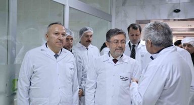 Tarım ve Orman Bakanı Yumaklı: "Örnek alan değil, örnek olan bir ülke konumuna geldik"