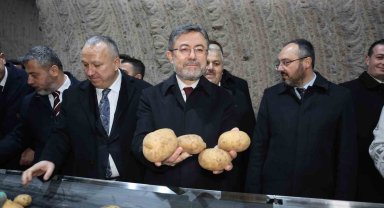 Tarım ve Orman Bakanı Yumaklı: "Türkiye'nin gıda arz güvenliği ile alakalı bir sorunu yoktur"