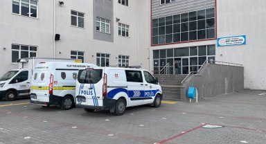 Tartıştığı öğretmeni okulda tabancayla yaraladı