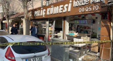 Tavuk ürünleri satan işyerinde patlama oldu