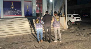 Trafik levhalarını hedef tahtasına haline getiren şahıs yakalandı