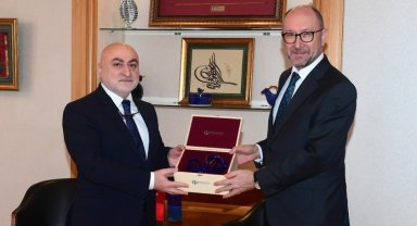 Türkiye Katılım Bankaları Birliği Genel Sekreteri Vural'dan Anadolu Üniversitesi Rektörü Prof. Dr. Fuat Erdal'a ziyaret