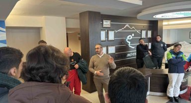 Türkiye'nin köklü lisesinin öğrencileri Erciyes'te buluştu
