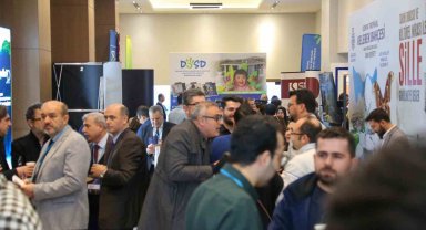 Uluslararası Acil Akademik Tıp Kongresi'ne katılan DOSD Meram yoğun ilgi gördü