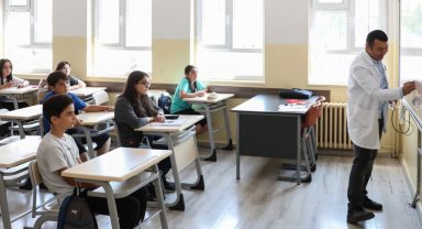 Yarıyıl tatili sonrası ilk ders zili yarın çalacak