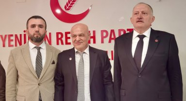 Yeniden Refah Partisi'nin Adana Yüreğir Belediye Başkan adayı Abdullah Torun oldu