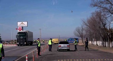 Yozgat'ta "cayrokopter" ile trafik denetimi yapıldı