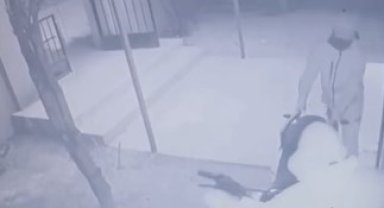 110 bin liralık motosikleti direksiyon kilidini kırarak çaldılar