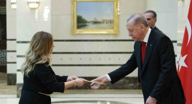5 ülkenin büyükelçisinden Cumhurbaşkanı Erdoğan'a güven mektubu