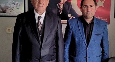 AK Parti Kırşehir Belediye Başkan Adayı Aslan, Kırşehir Osmanlı Ocakları İl Başkanlığını ziyaret etti