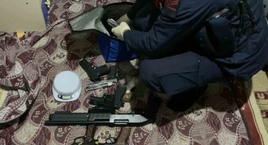 Aksaray jandarmadan uyuşturucu ve silah ticareti operasyonu: 1 tutuklama