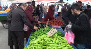 Aksaray'da Ramazan ayında semt pazarları ilgi görüyor
