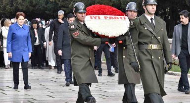 Akşener, 8 Mart Dünya Kadınlar Günü'nde Anıtkabir'i ziyaret etti