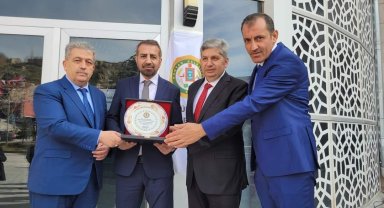 Başkan Altun: "Engelleri birlikte aşıyoruz"