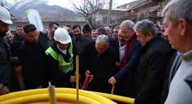 Başkan Büyükkılıç, Yahyalı'da temel atma ve açılış törenlerine katıldı