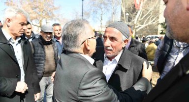 Başkan Büyükkılıç'tan çarşı esnafına ziyaret