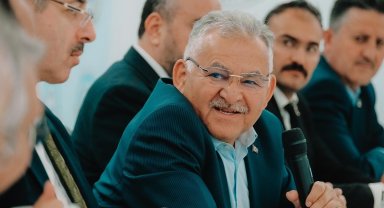 Başkan Büyükkılıç'tan iş insanlarına 'istikrar' vurgusu