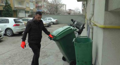 Bina görevlisi büyükşehir belediye başkanlığı için yarışacak