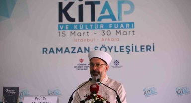 Diyanet İşleri Başkanı Erbaş, İstanbul'da söyleşi ve imza gününe katıldı