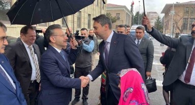 Enerji ve Tabii Kaynaklar Bakanı Bayraktar Eskişehir'de